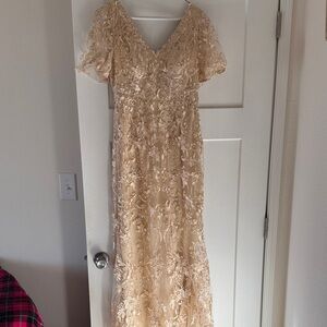 Elegant Lace Mermaid Dress